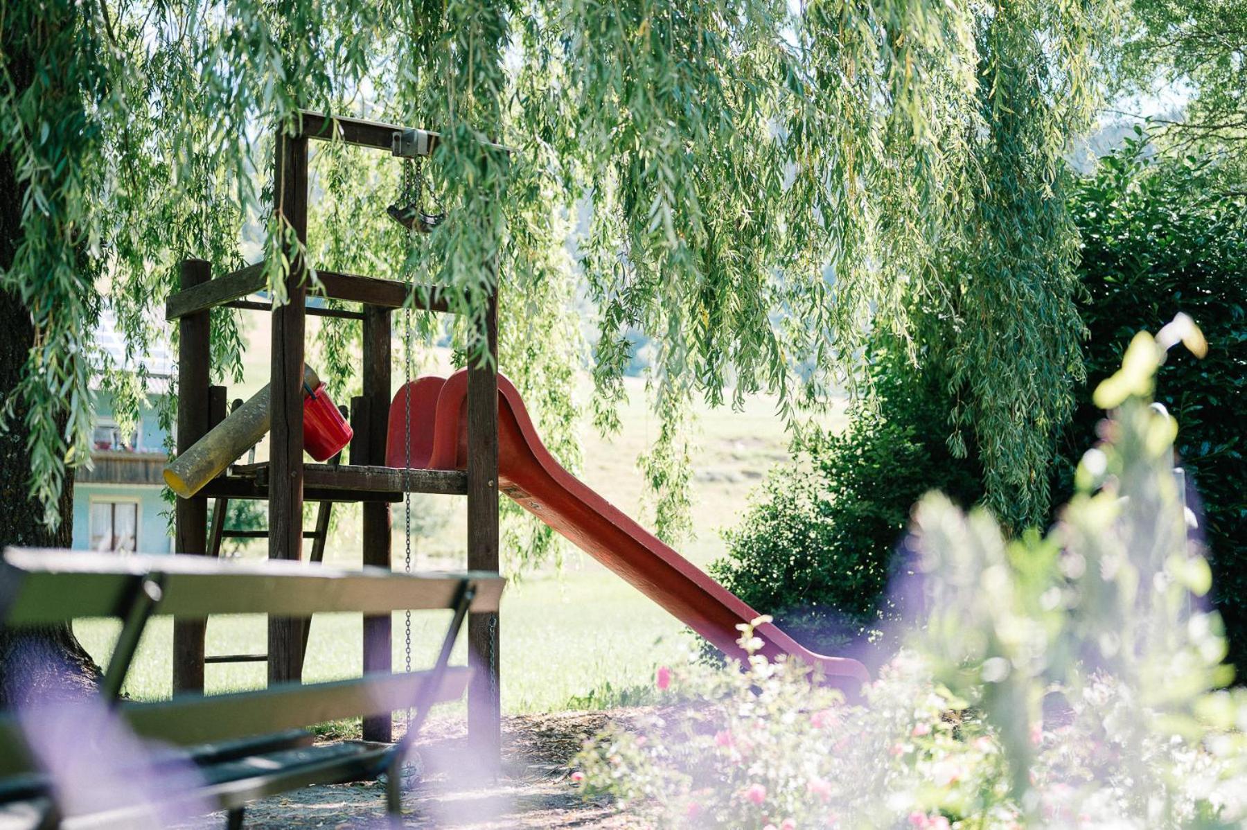 Moderne 2 Zi.-Fewo Blackforest Art Naehe Freiburg Simonswald Dış mekan fotoğraf