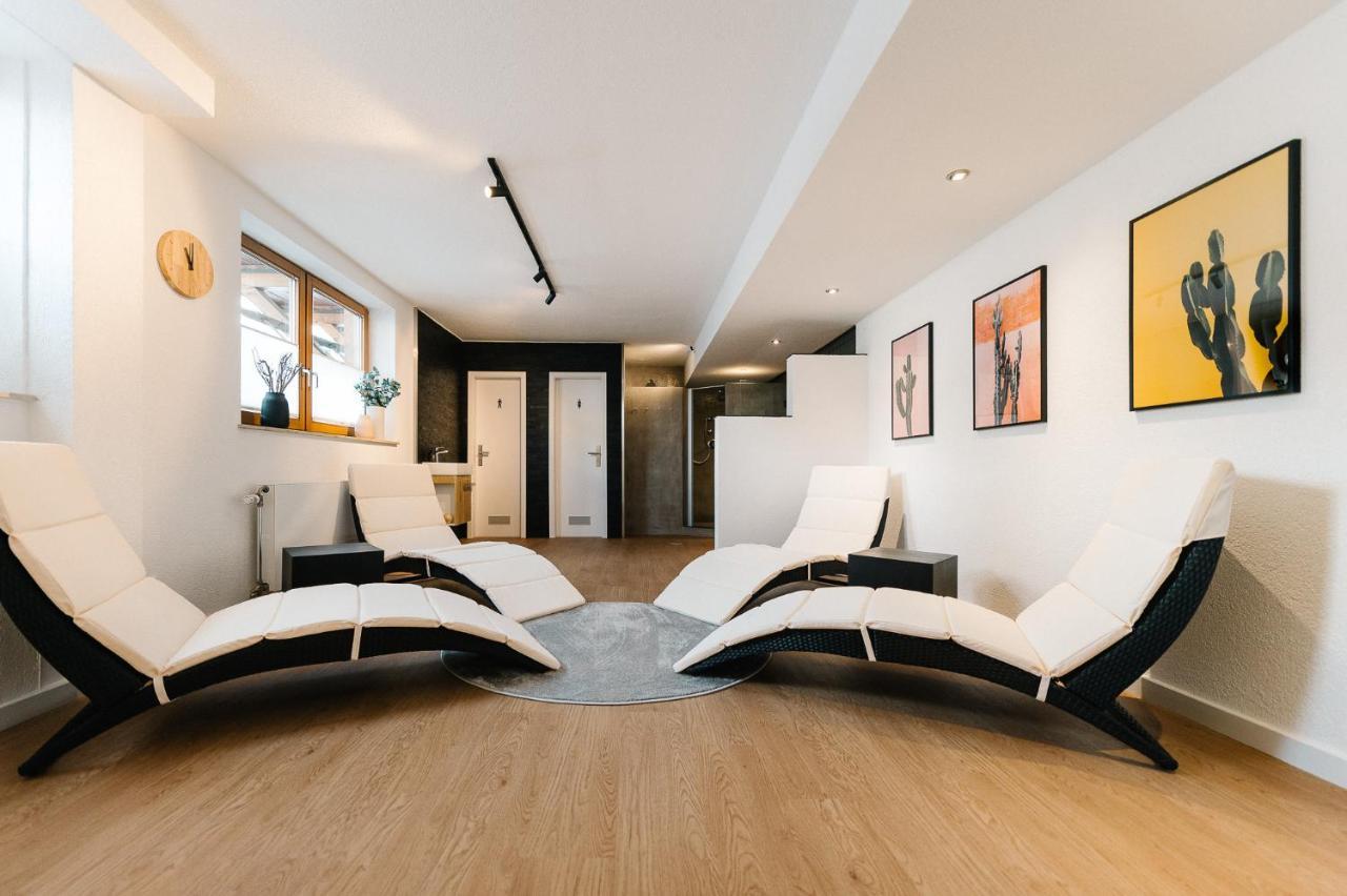 Moderne 2 Zi.-Fewo Blackforest Art Naehe Freiburg Simonswald Dış mekan fotoğraf